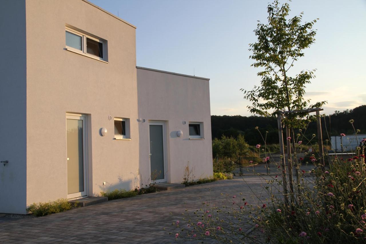 Apartmany Hluboka Nad Vltavou S Vyhledem Na Zamek Exteriér fotografie