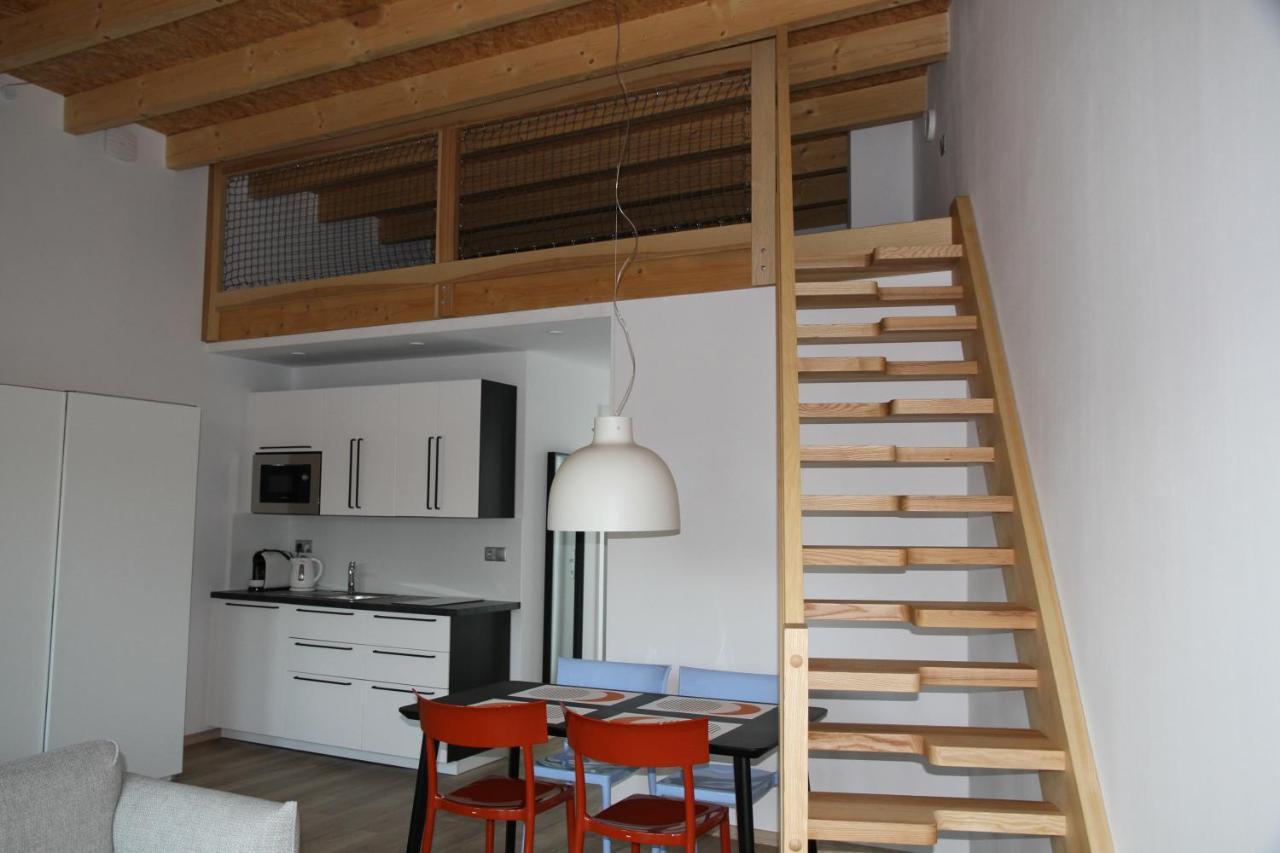 Apartmany Hluboka Nad Vltavou S Vyhledem Na Zamek Exteriér fotografie